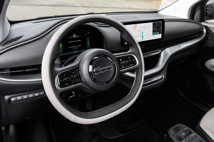 Торпедо Fiat 500 la Prima (332) 2020 года  (фото 22 из 41)